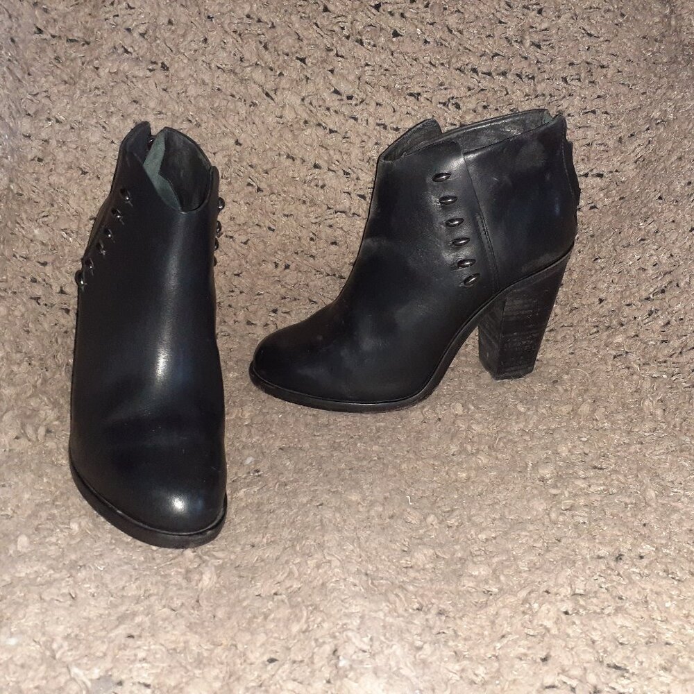 RAG & BONE-Alwyn-Studded Black Leather Heeled Booties-Back Zip-Sz 38.5-Excellent